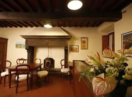 Sabrina Hotel