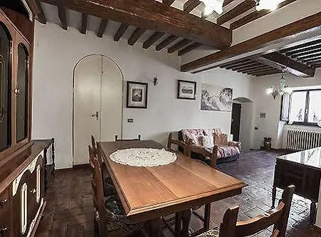 Sabrina Otel Cortona