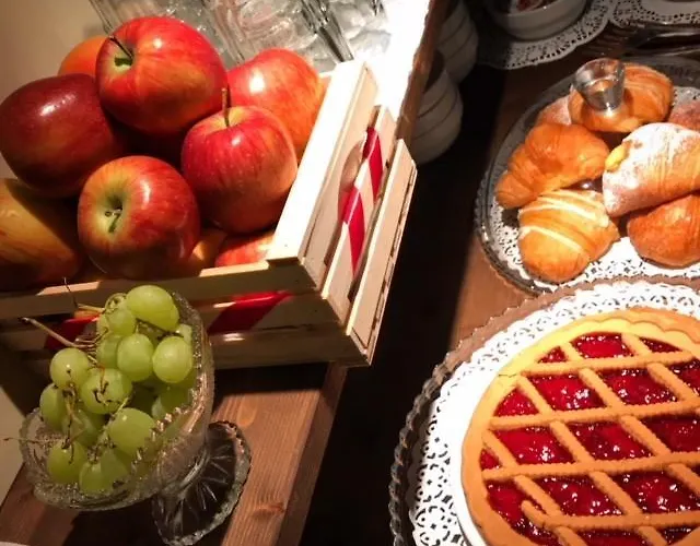 Отель Sabrina 3*