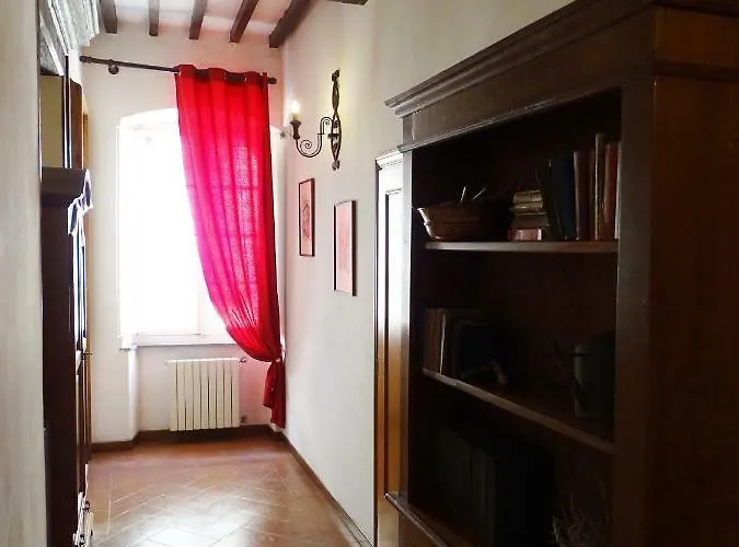 Sabrina Кортона